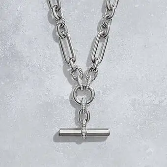 David Yurman chain necklace in silver with bar